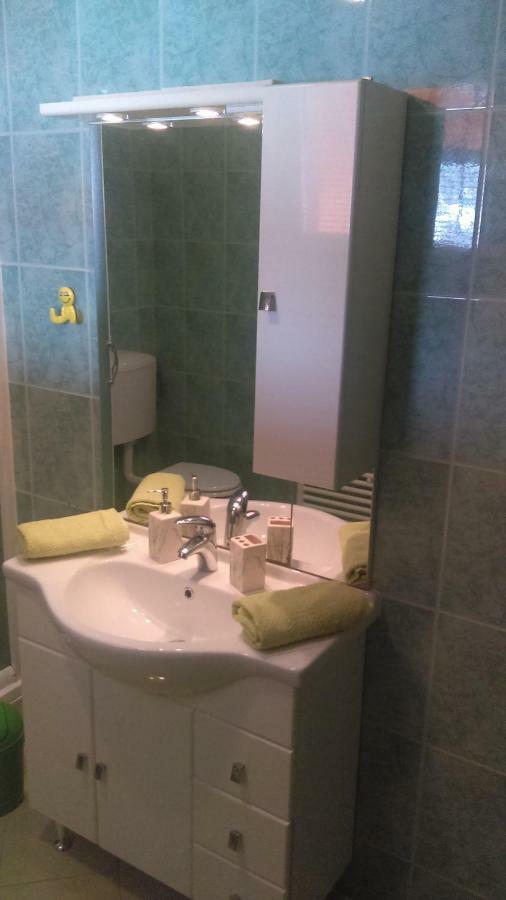 סלוניי Apartment Petrovic מראה חיצוני תמונה
