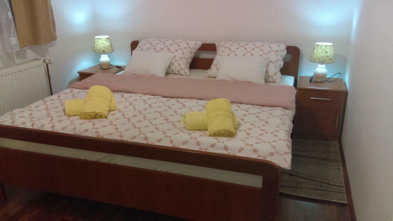 סלוניי Apartment Petrovic מראה חיצוני תמונה